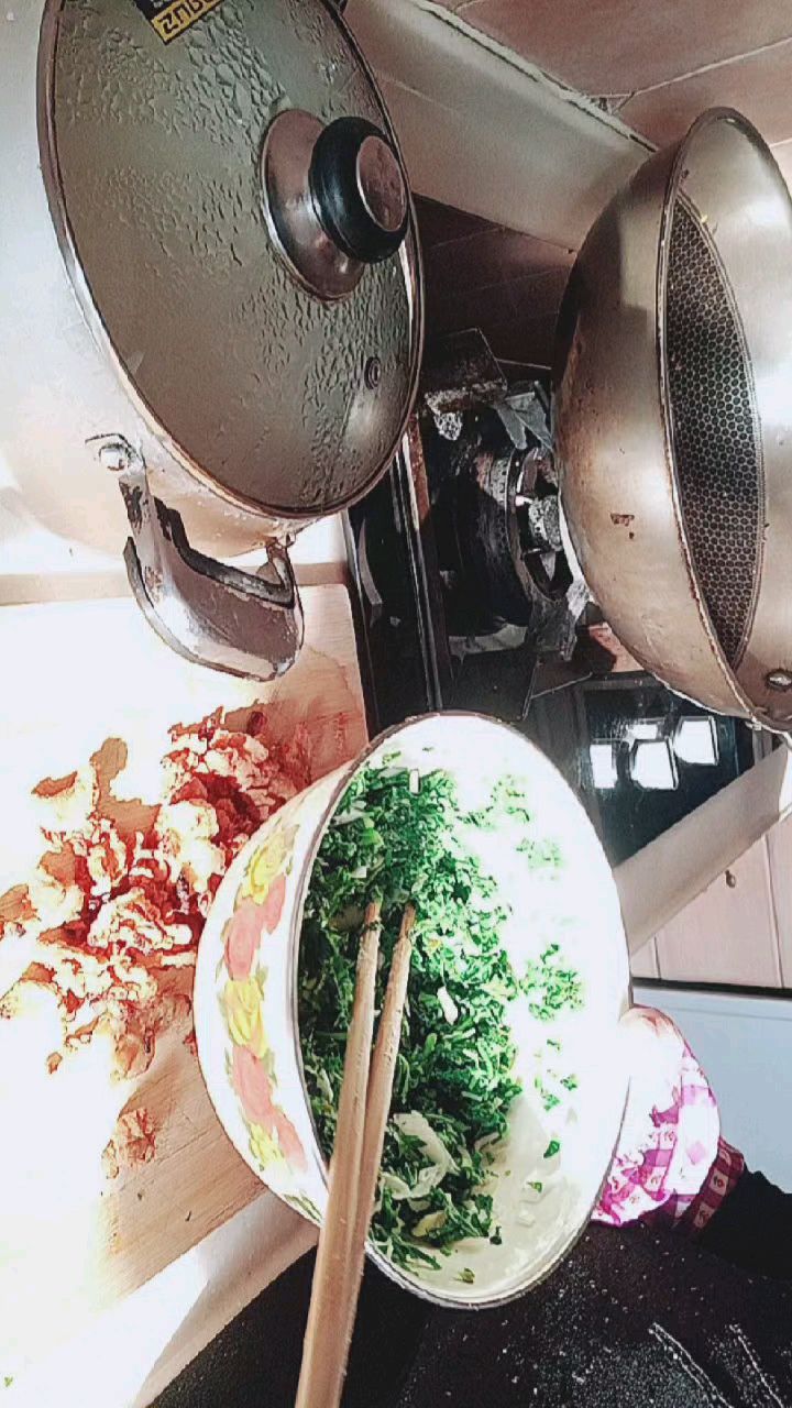 早餐做玉米面带窝窝头,元旦过后清肠胃哈哈