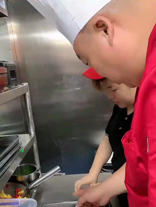 差点误会厨师长了