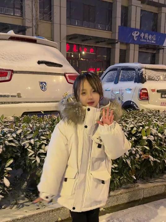 超级厚实的加绒加厚派克服