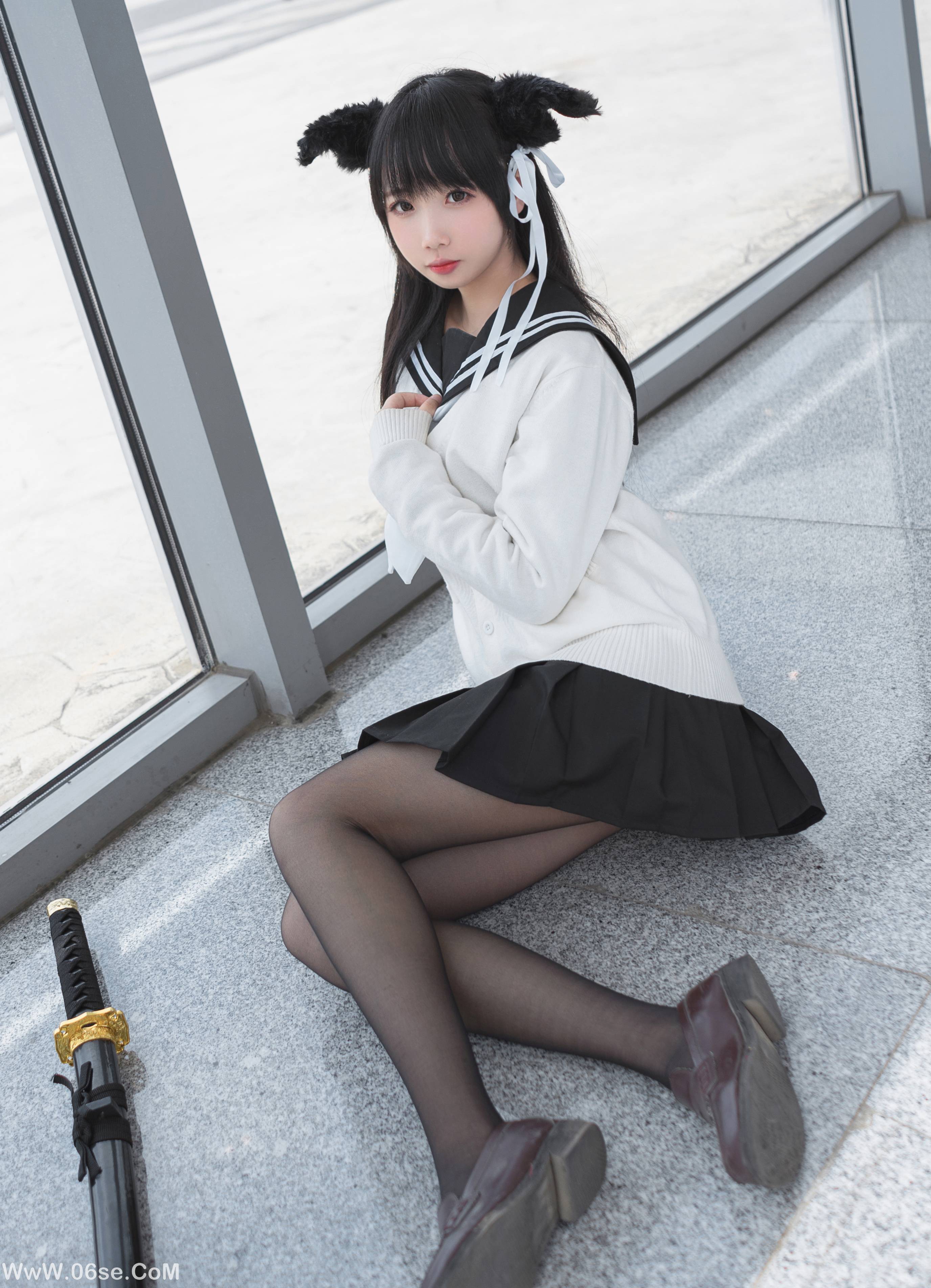 Cos小姐姐雪琪 – 漫展上的小姐姐[41P378M]-六色网