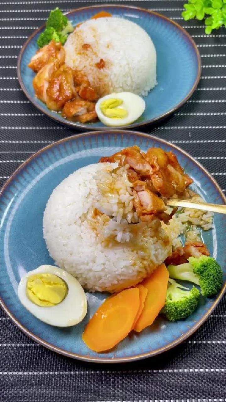 鲜嫩多汁的奥尔良鸡腿饭,做法很简单