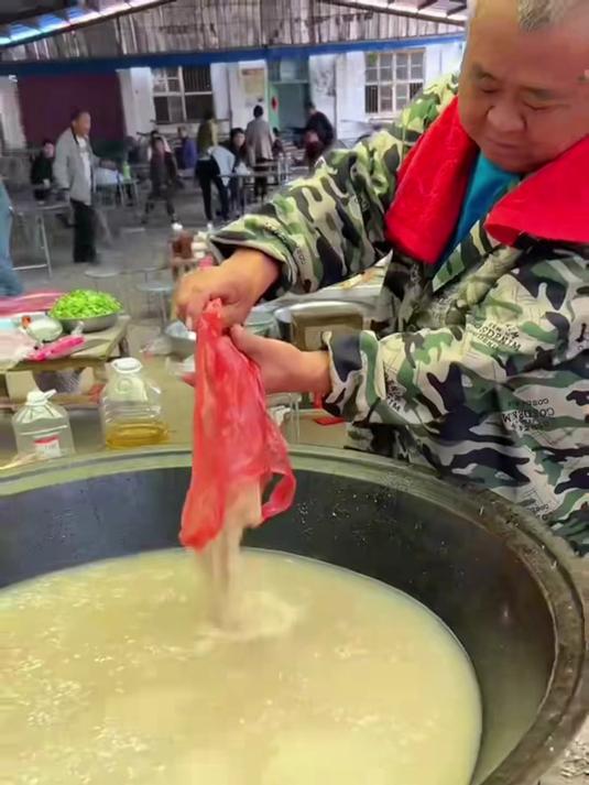 白胡椒粉 无论是炖肉调馅料做汤去腥增香 味道鲜美