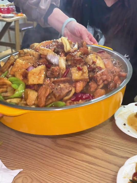 属于河南人的鸡子炒馍 天儿冷吃点啥