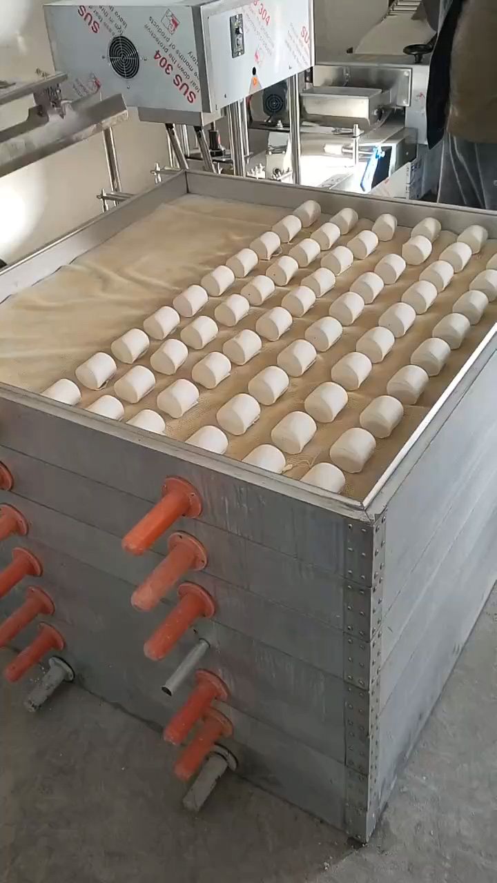 馒头机 摆盘机 方形馒头机 半自动卷面方馒头生产流水线
