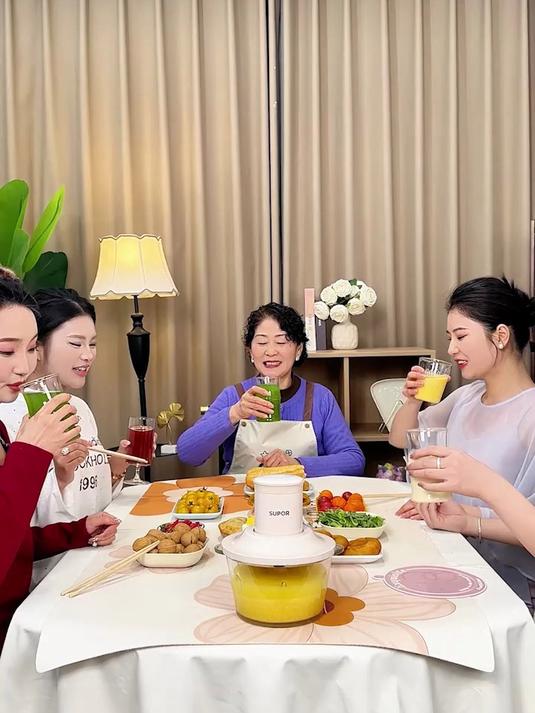 经常包饺子做包子的姐妹可以试试苏泊尔这个绞肉机,好用还不贵