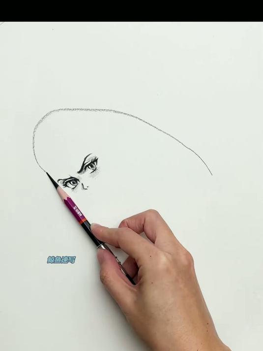 起稿越狂，透视越强！掌握这种绘画技巧，让你的作品更有冲击力