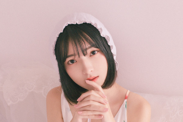 图片[2]-蜜桃女孩-六色网