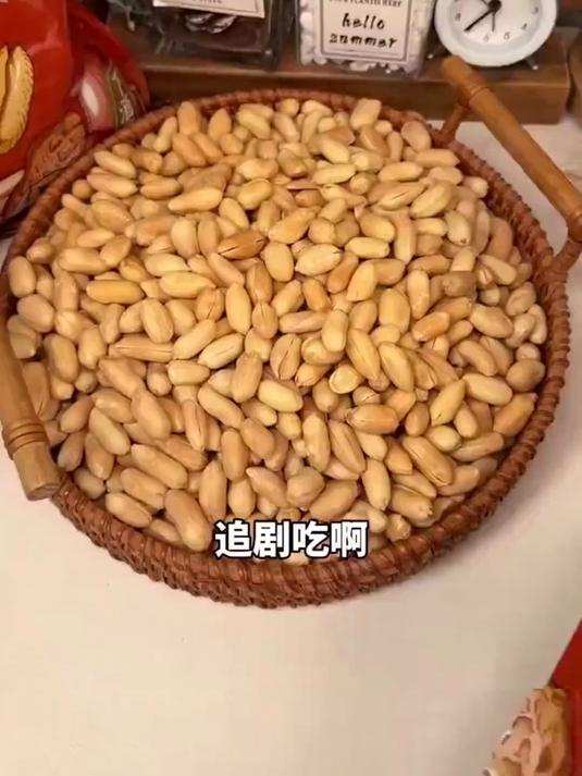 花生米下酒菜酥脆零食小吃特色美食花生仁