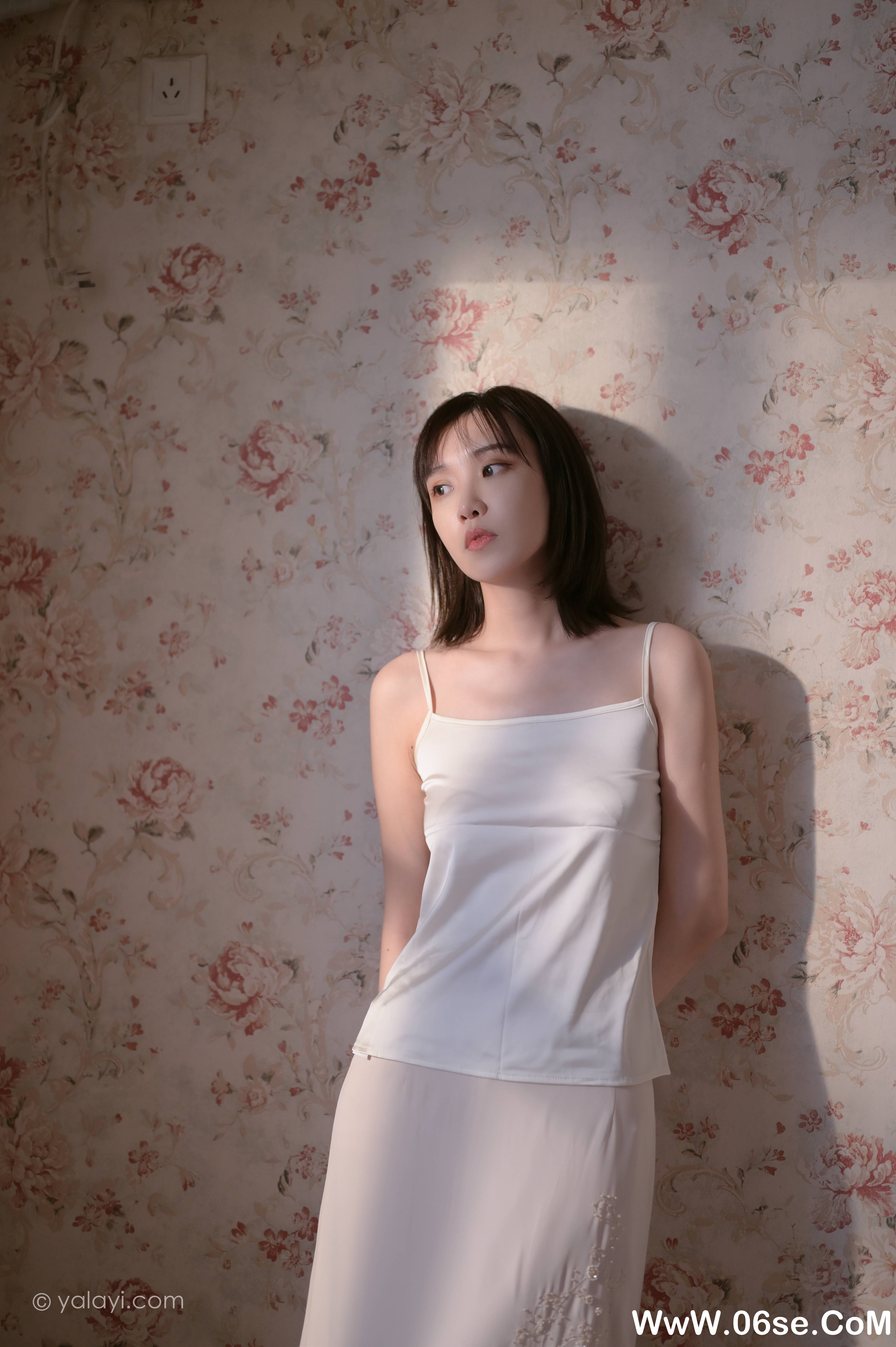 图片[30]-[YALAYI雅拉伊] 2020.08.31 NO.696 妍妍《孤独患者》[32P+1P488M]-六色网