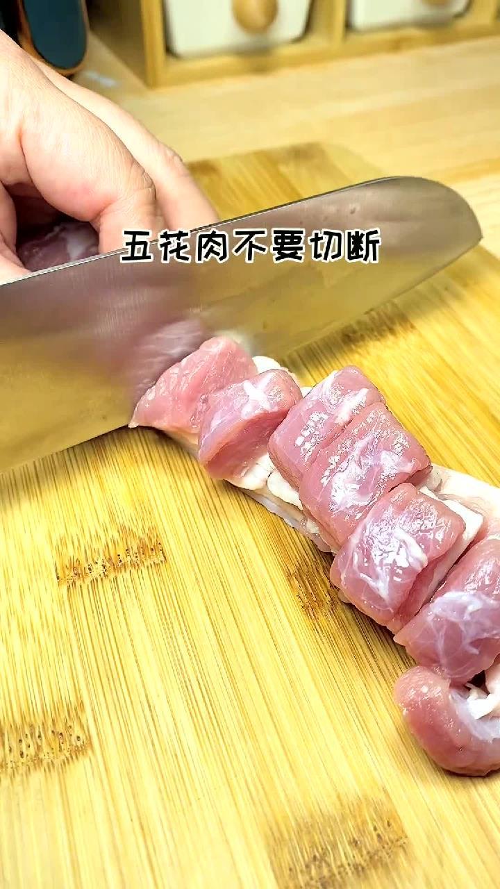 家人们,你们想要的花样版空气炸锅烤五花肉来啦!空气炸锅