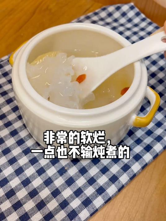 分享今日微波炉食谱,如何用微波炉做烤翅、酸辣柠檬鸡丝