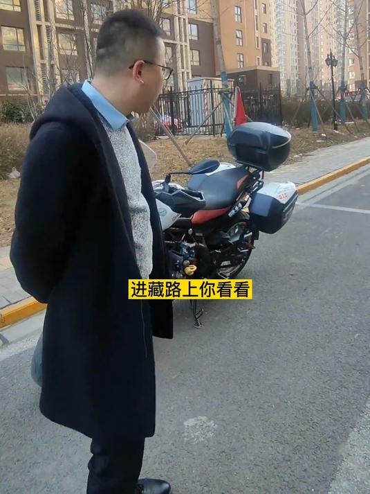 贝纳利黄龙300油耗多少,蓝宝龙302评测如何