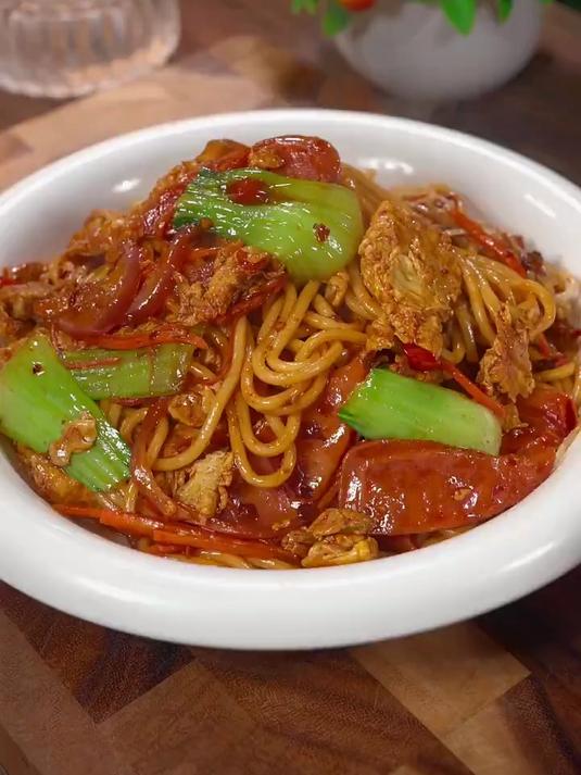 家常版炒面的做法,非常美味,快试试!