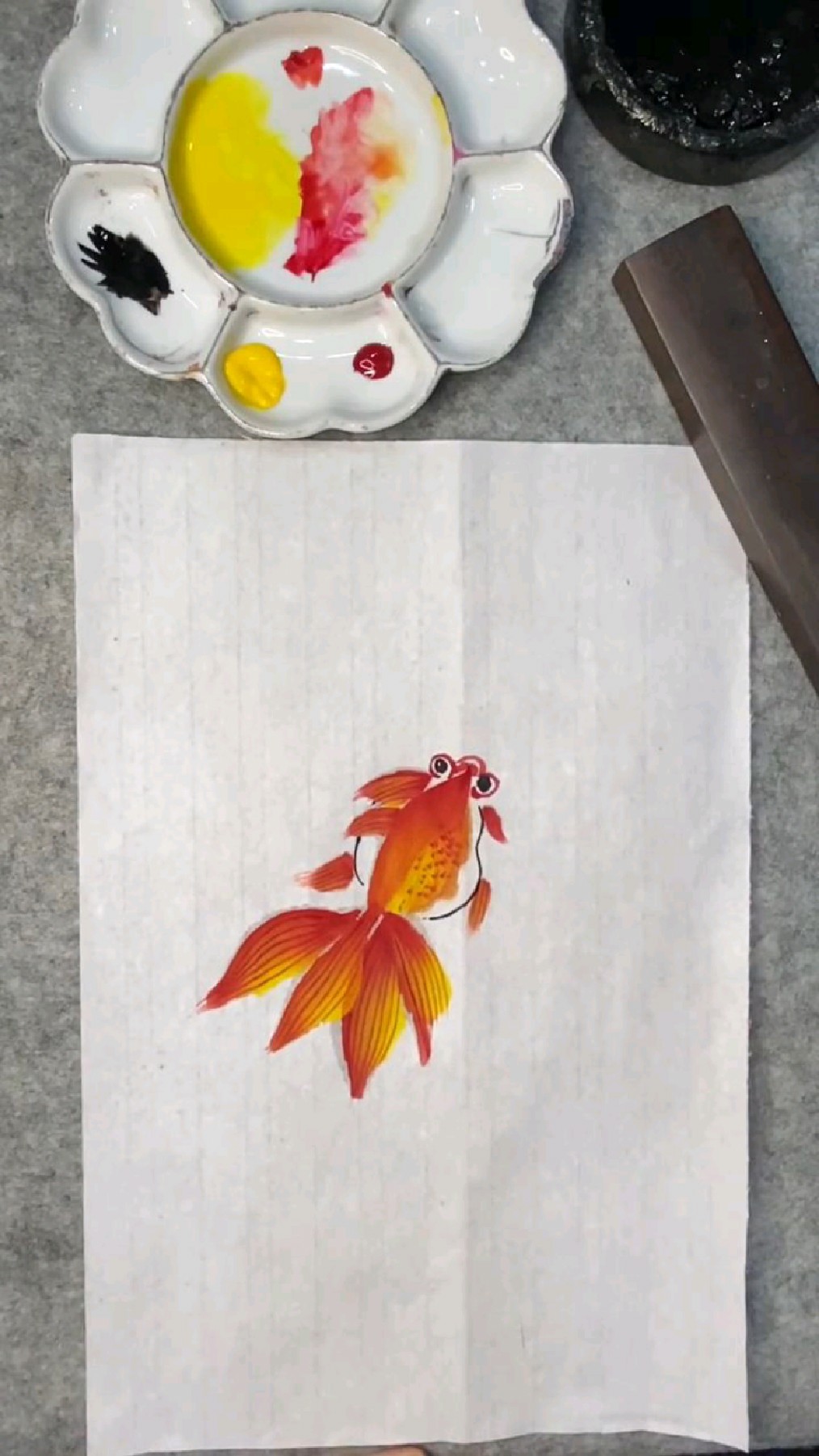 国画写意小金鱼