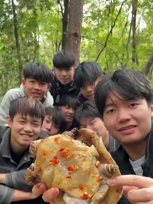 王八别鸡“蛋”,甲鱼吃出了泡面味