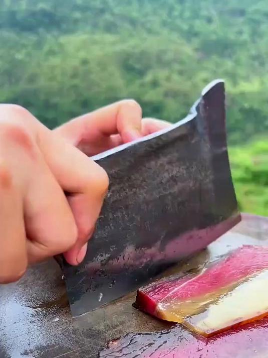 口感肉质紧实下饭！湖南特产柴火烟熏腊肉