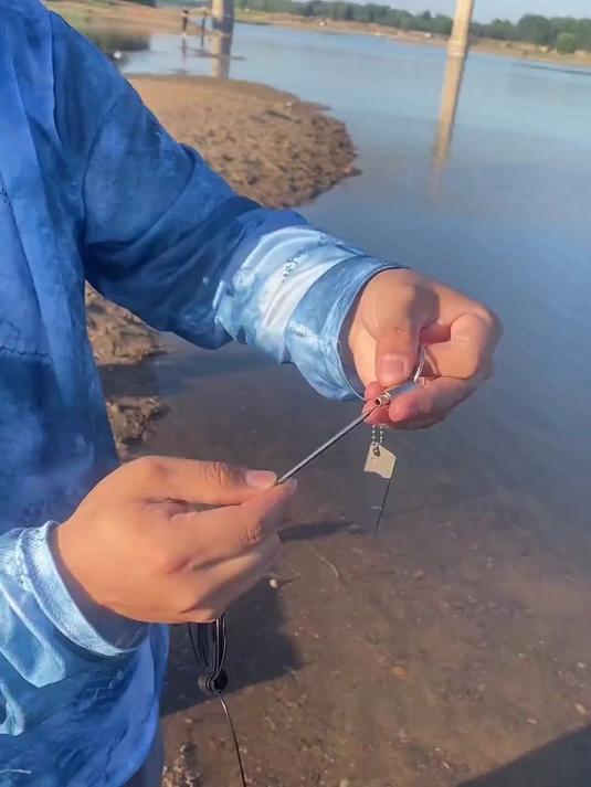 路亚鱼锁活鱼扣锁鱼器不锈钢钢丝穿鱼器多功能锁鱼器便携锁鱼扣