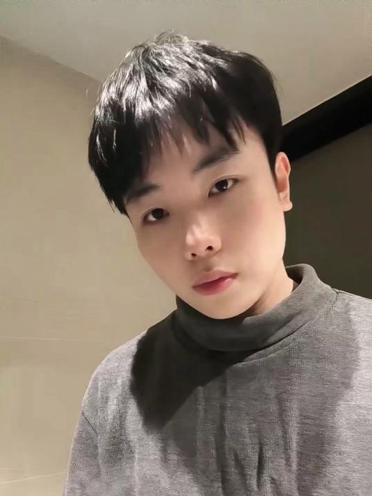 谢谢你在2025年来看我的视频！薄海纸鱼