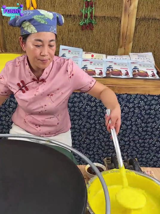 我们家常备山东粗粮大煎饼,开袋即食非常的方便,关键还不怕长肉