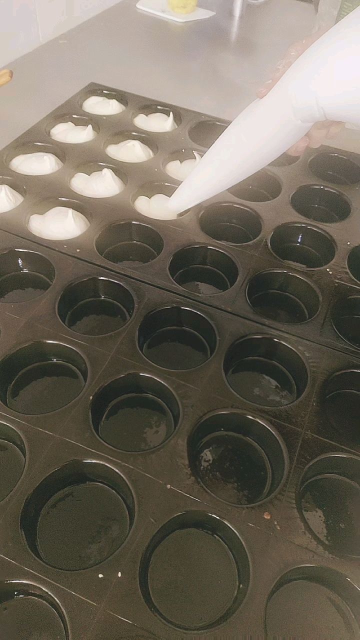 烤老式蛋糕哦