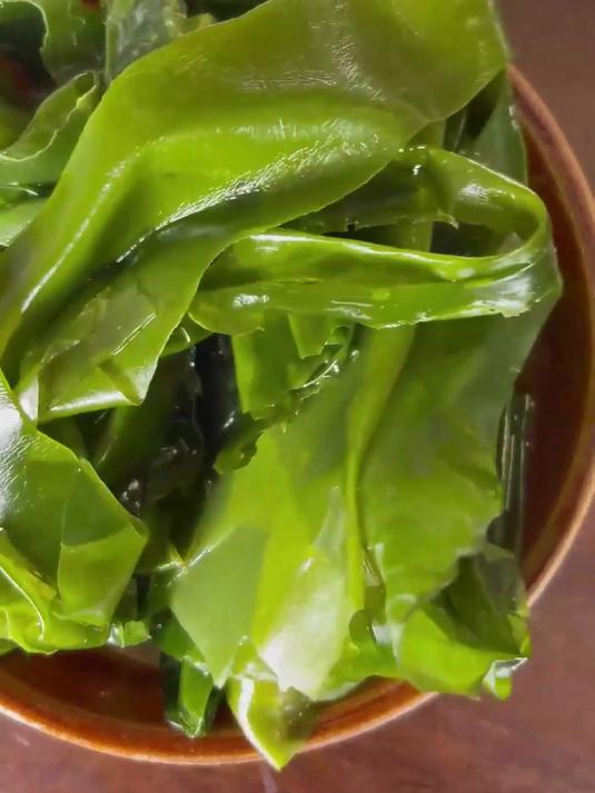 只需泡发1分钟!海带嫩苗涮火锅、拌凉菜,鲜嫩脆爽超简单
