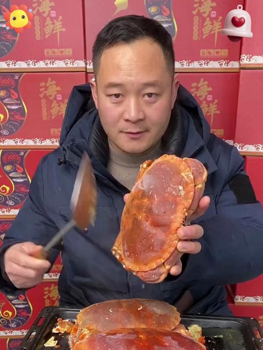 处理螃蟹太麻烦?净膛面包蟹,解冻即烹不翻车