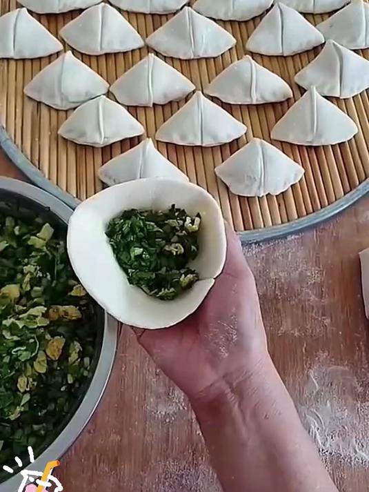 三角形的韭菜盒子的做法