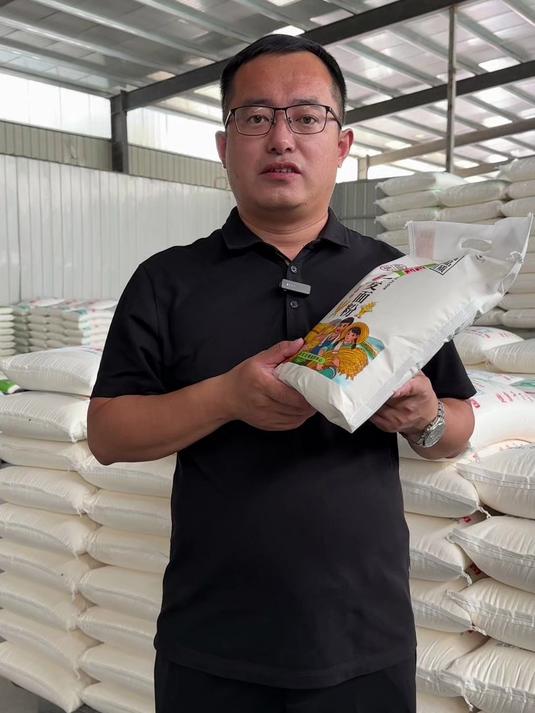 原生全麦面粉 蒸馒头做面食都好吃#全麦馒头香喷喷#