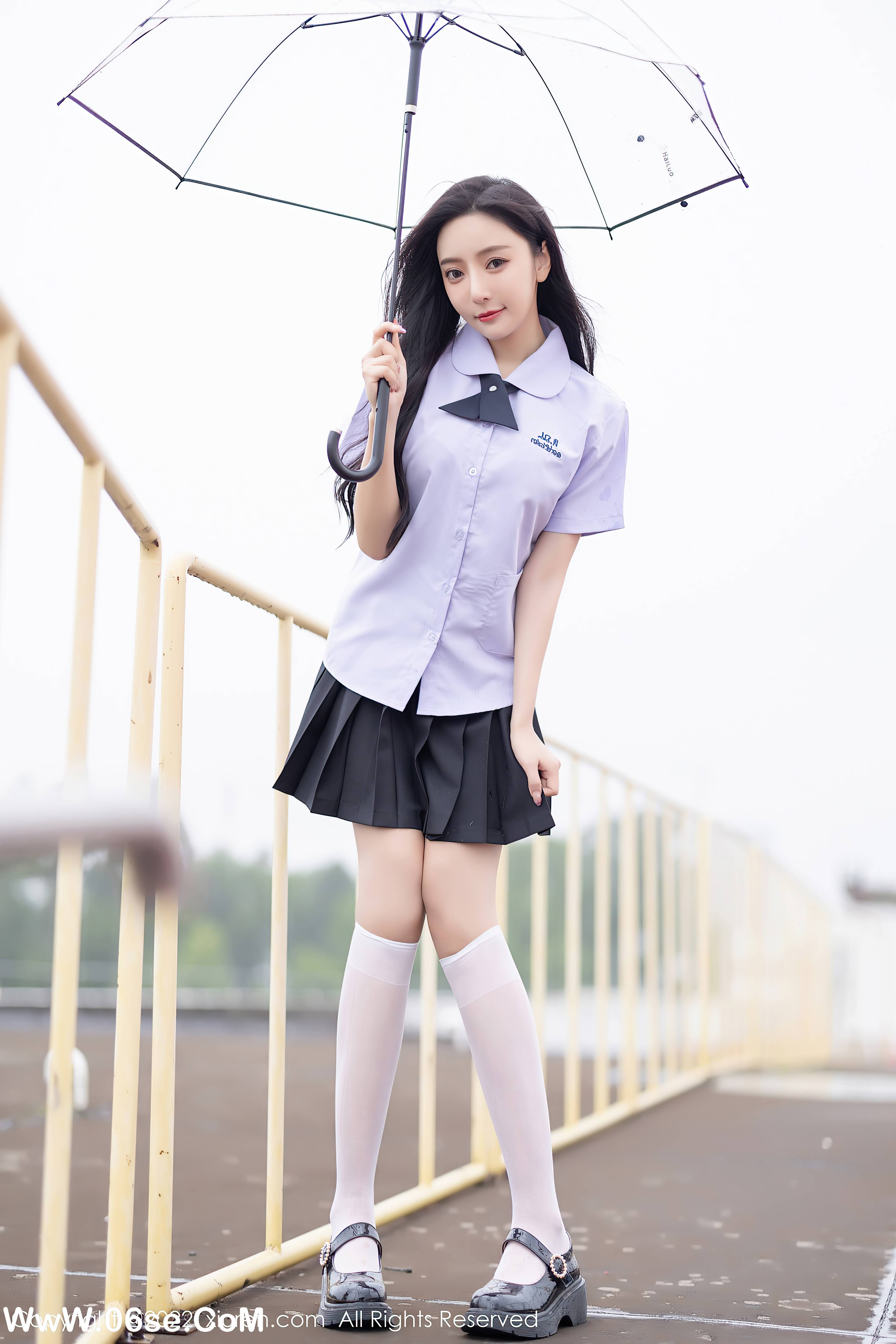 图片[3]-[XIUREN秀人网] 2022.04.02 NO.4819 王馨瑶yanni 性感写真[66+1P515M]-六色网