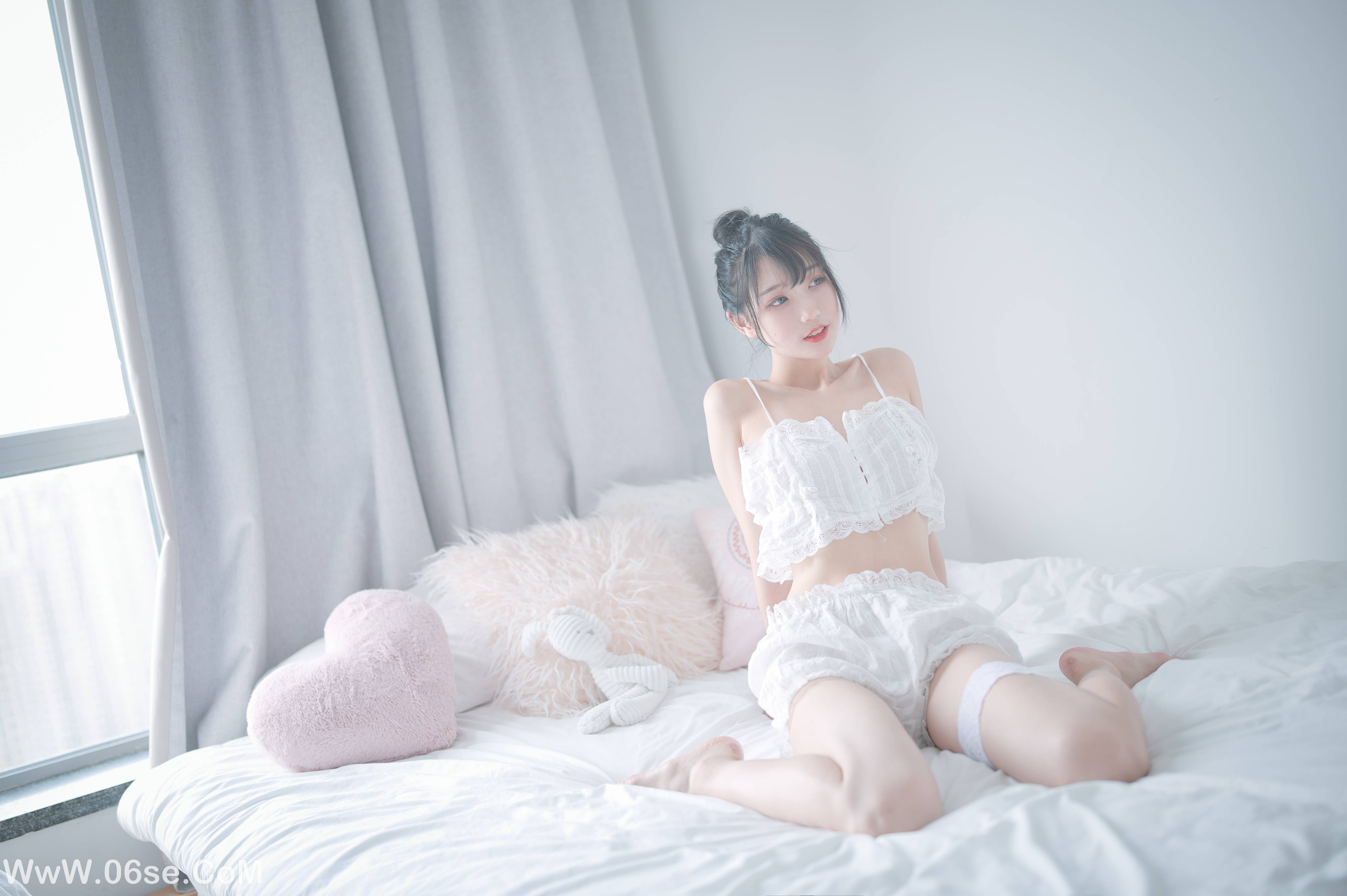 图片[11]-周叽是可爱兔兔 NO.015 白色睡衣[23P196M]-六色网