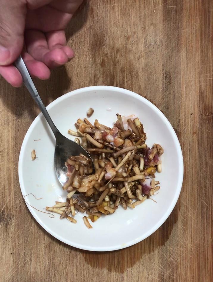 包饺子用哪个部位的猪肉比较好,用肋条肉比较好