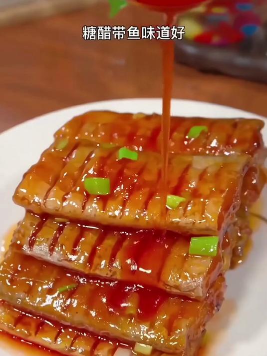 带鱼中段，煎着吃，配粥也不错