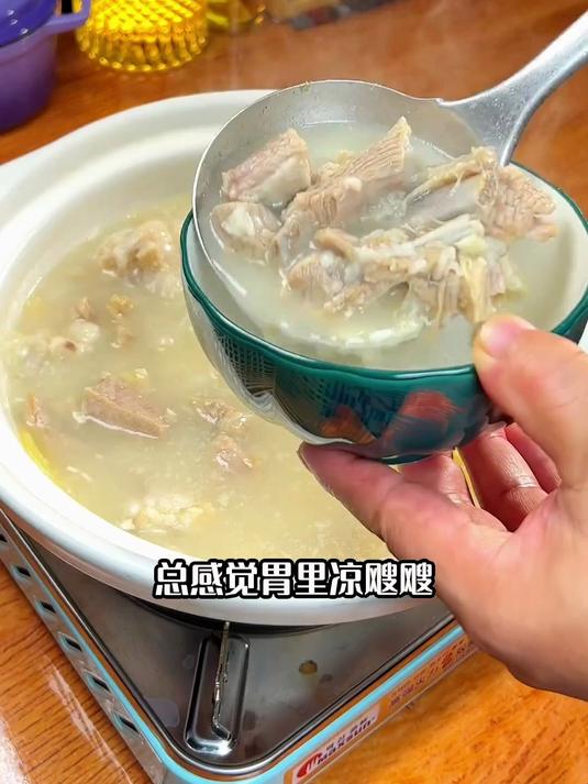 驱寒抗冻不感冒,当归黄芪炖羊肉秋冬防护汤
