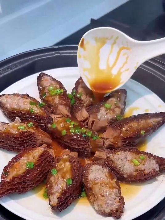 轻松搞定!干羊肚菌炒荷兰豆,清爽不油腻