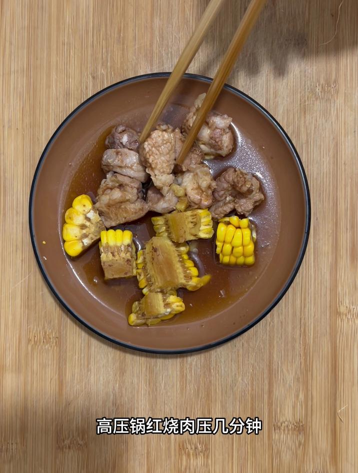 高压锅红烧肉压几分钟,上汽后压10分钟就行