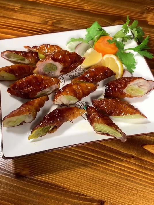 广州酒家传承60年脆皮大肠的传统制作方法大公开