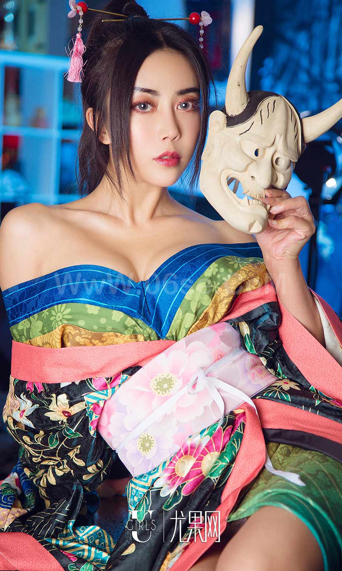 图片[27]-[Ugirls爱尤物] No.1321  Xuan Chen (萱宸) & Jin Zi Lin (金梓林) & 兔子-六色网