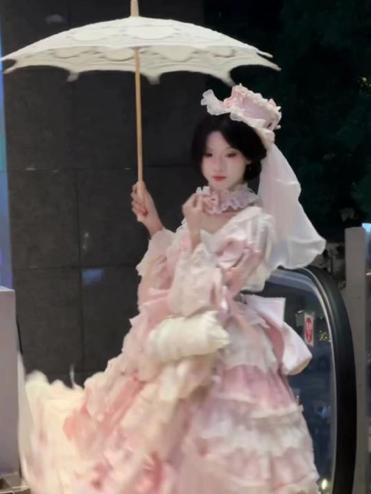 Lolita不戴假发也可以很好看，香香软软的草莓蛋糕 #2026万象创作者大赛#