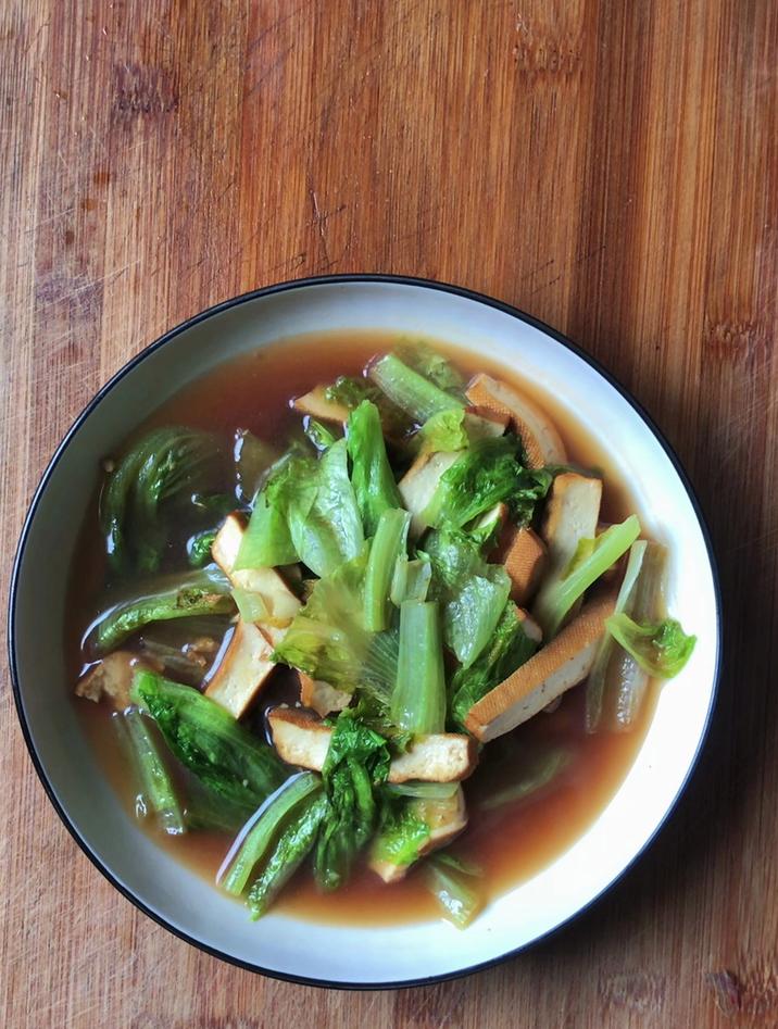 豆腐干和什么一起炒好吃,和生菜炒好吃