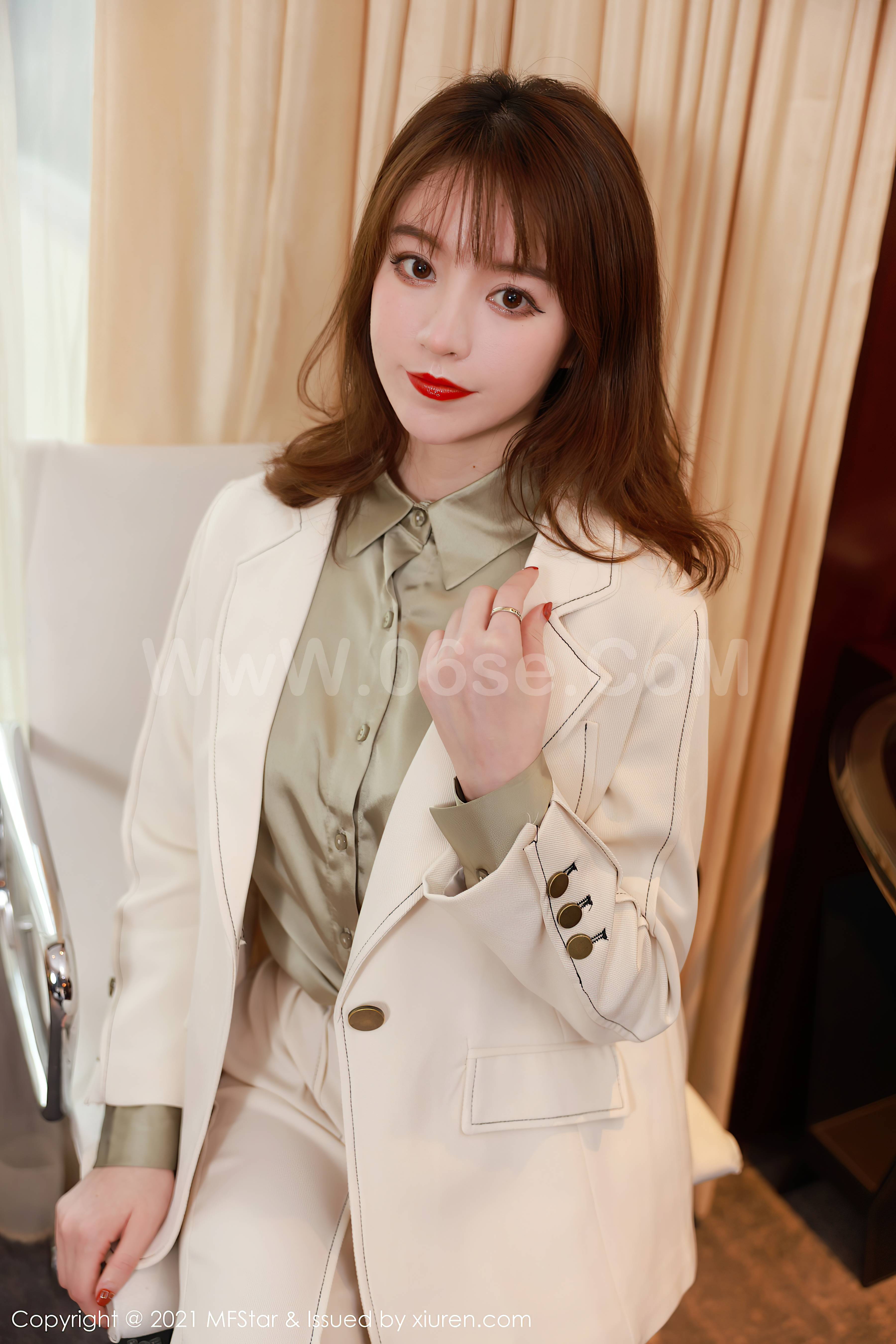 图片[5]-[MFStar模范学院]2021.04.23 Vol.485 yoo优优[45+1P464M]-六色网