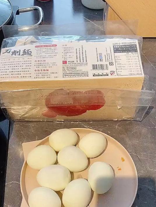 当欧洲人遇到中国正宗的红烧肉面时,意大利算什么,哈哈哈