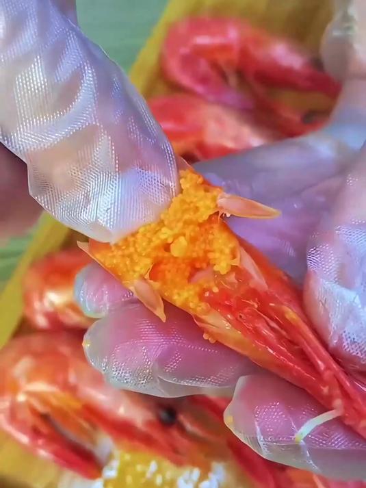 沙拉灵魂食材!北极甜虾鲜甜弹嫩,让减脂餐更美味