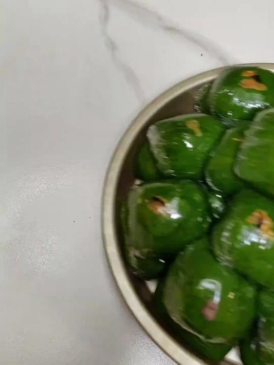 春天的味道,也属于“艾”的味道,糯叽叽的艾叶糯米糍