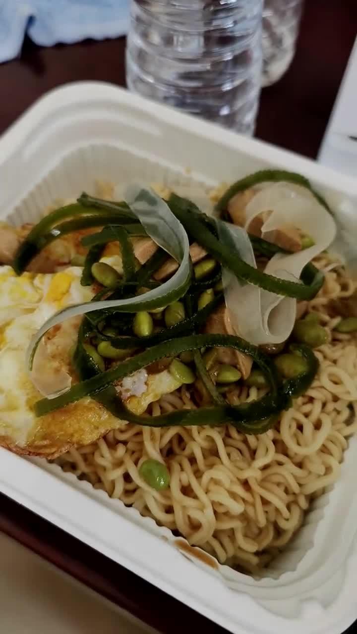 白象干拌面……
