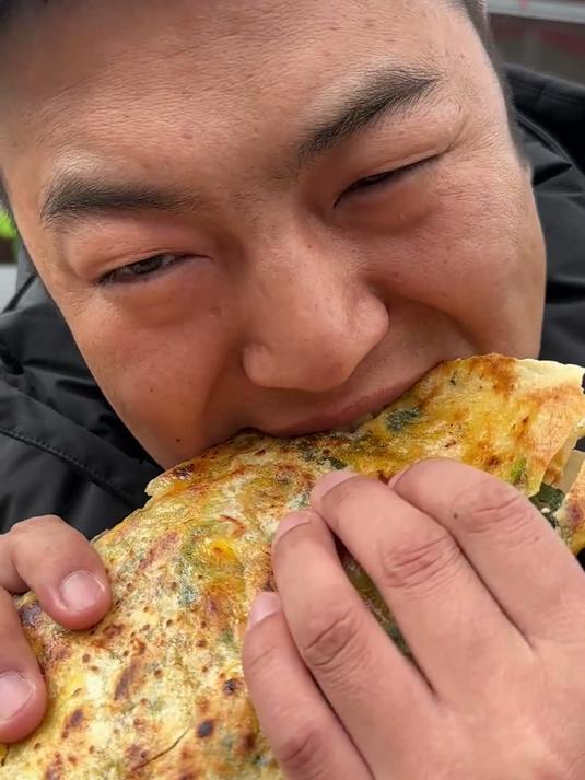 上天入地我最爱吃的滕州菜煎饼 吃了十几年！