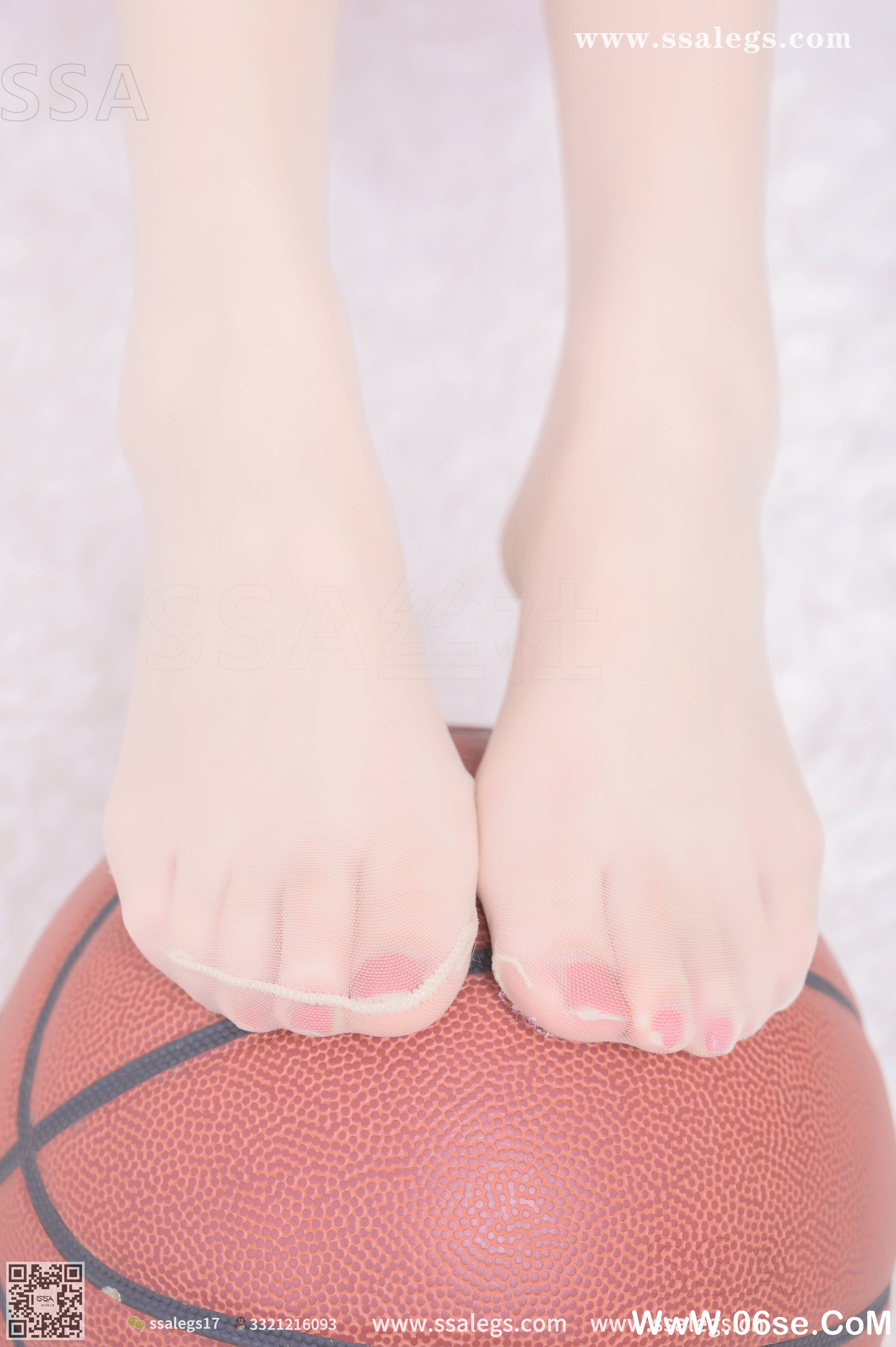 图片[59]-[SSA丝社] NO.325 素素小姐姐放假在家穿丝袜陪你玩篮球(下)[127P1.38G]-六色网