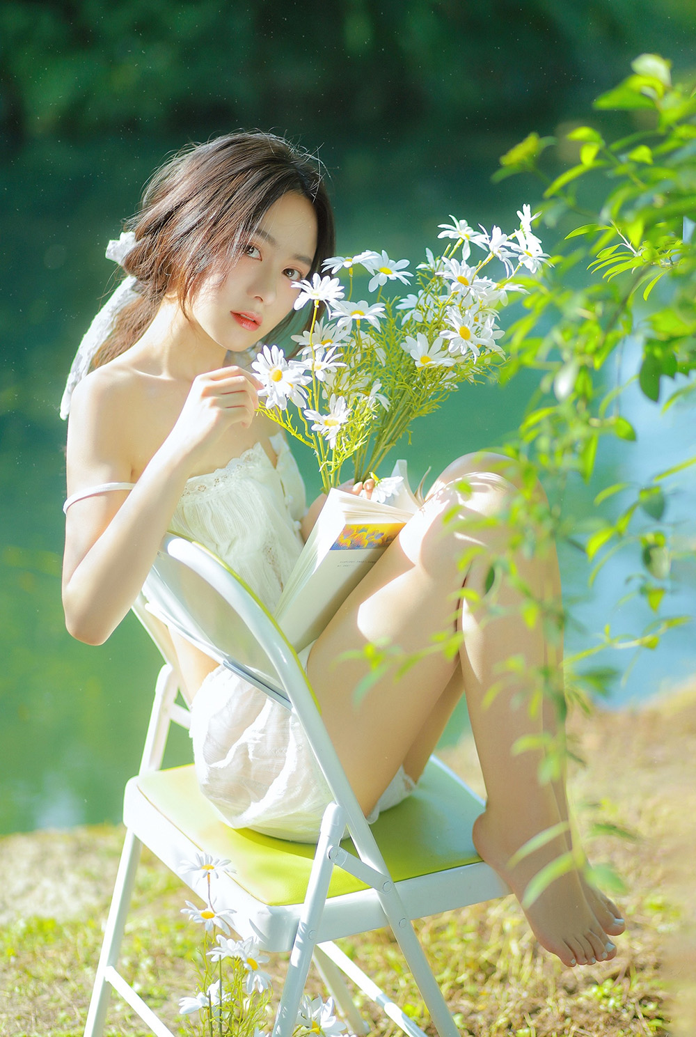 图片[8]-会发光的少女-六色网