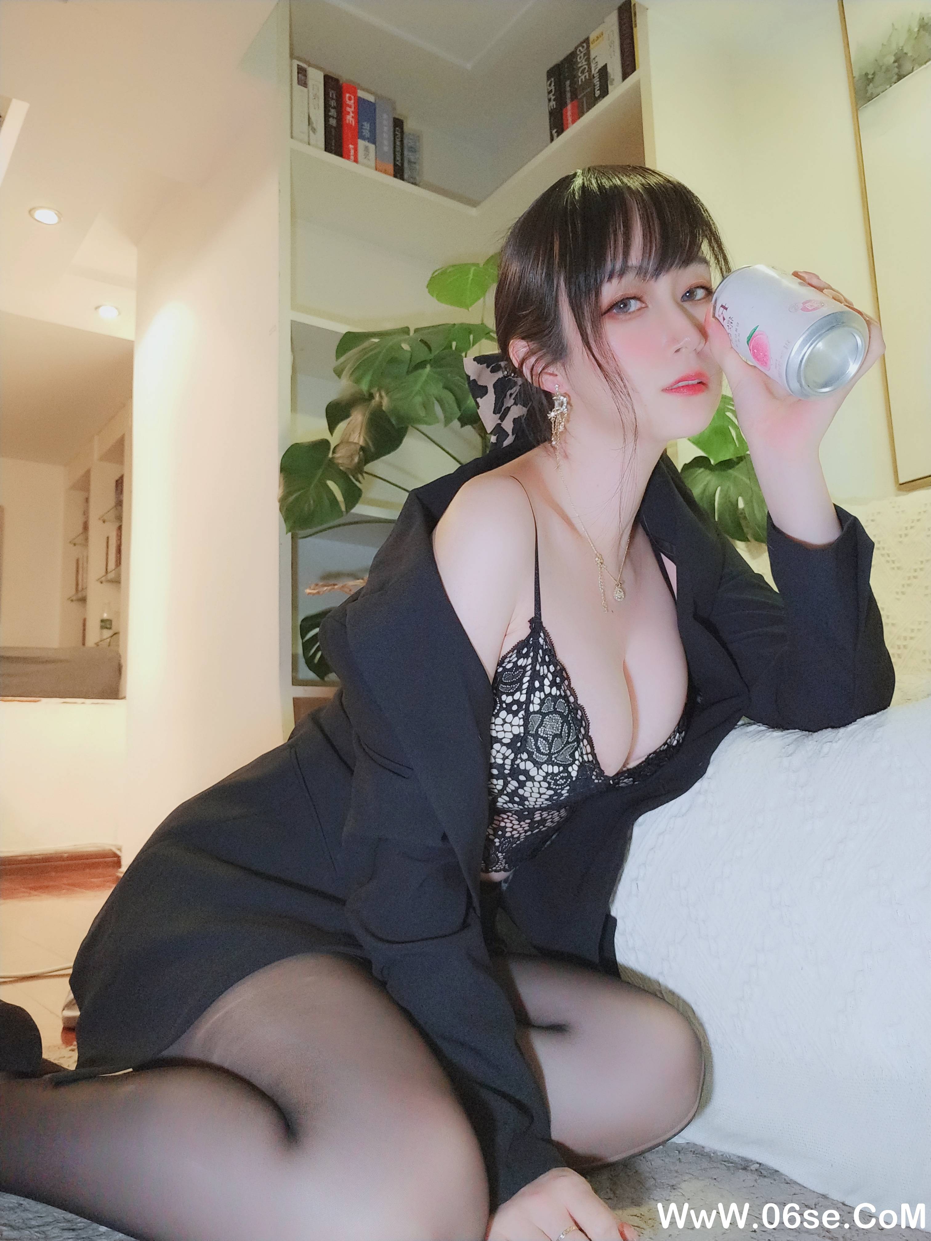 图片[26]-Coser小姐姐白银 NO.098– 酒后女秘书 [70P+2V627M]-六色网