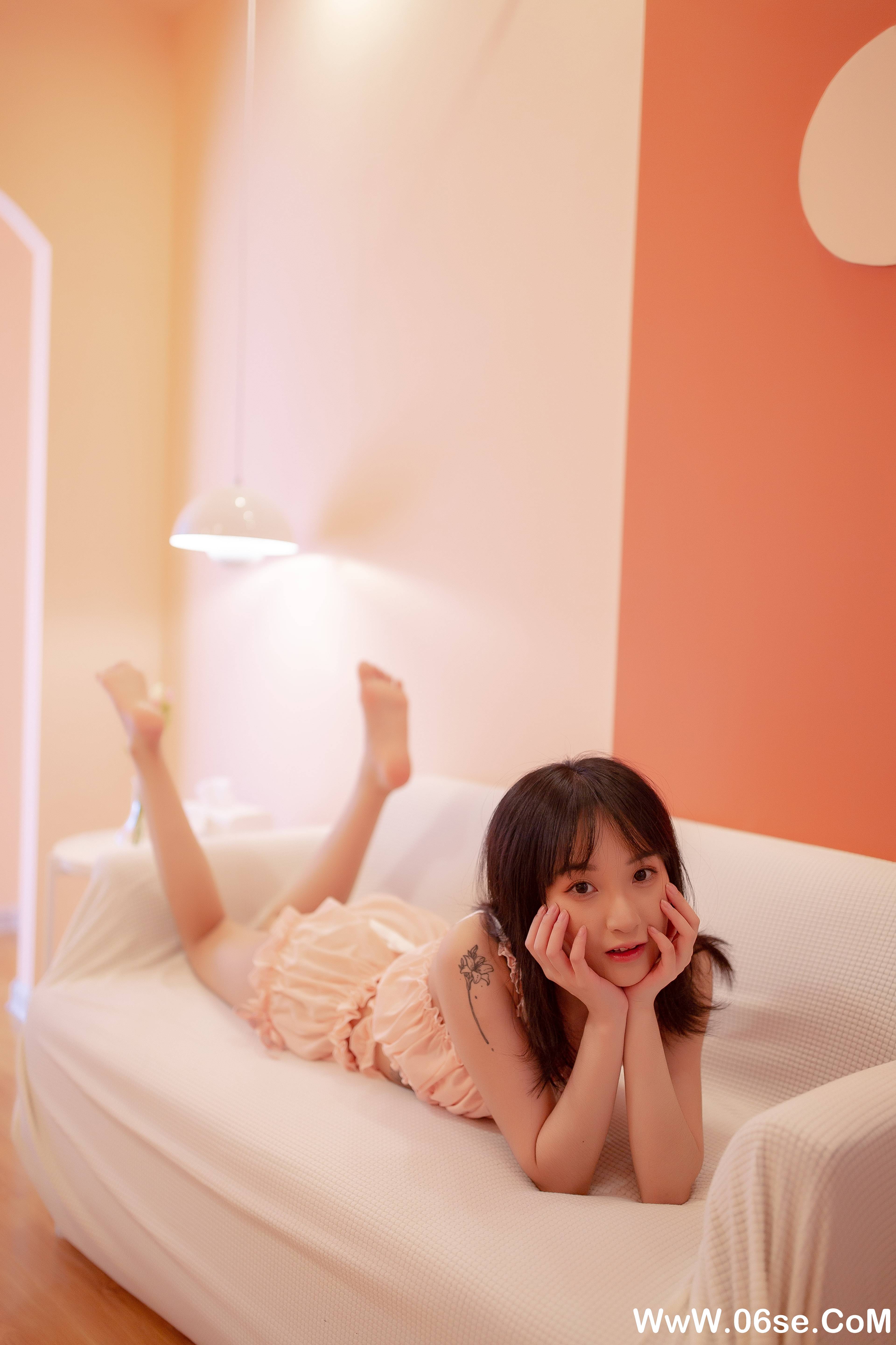 图片[24]-[YALAYI雅拉伊] 2020.09.02 NO.697 落落《女友宅日志》[57P+1P458M]-六色网