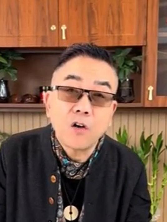 这玩意真香！著名相声演员杨议在厨房里露一手，地道天津羊肉包子